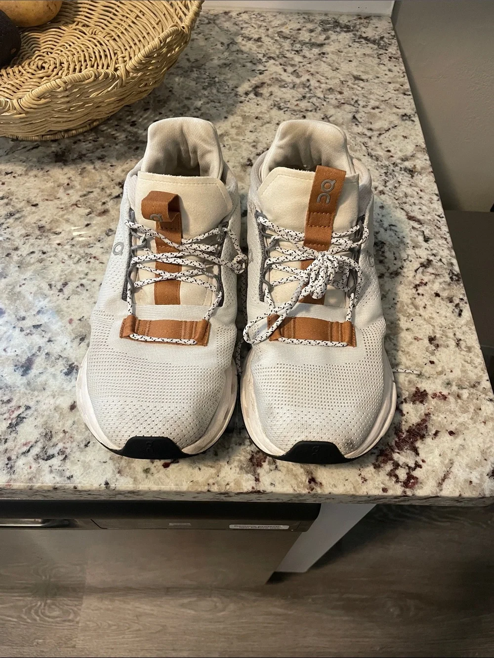 On Running womens 8 CloudTec Athletic Sneakers in White and Tan